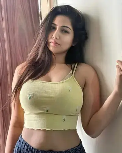 Escorts Tandur